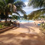 Aldeia Do Lago Bangalo